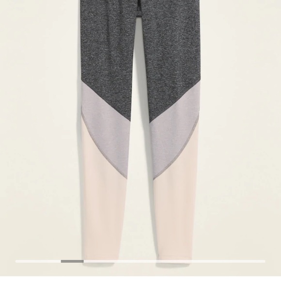 Old Navy HighWaisted Elevate CozeCore Leggings - Picture 5 of 5